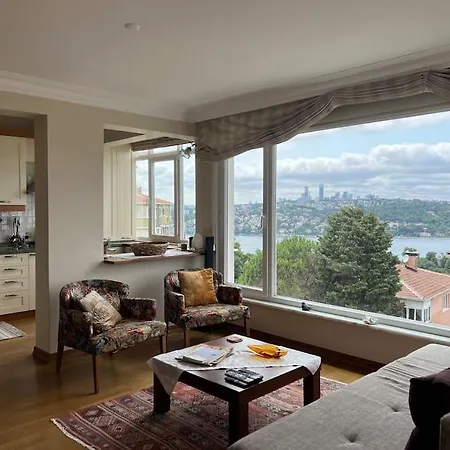 Cozy Flat W/ Bosphorus View & Jacuzzi Istambul