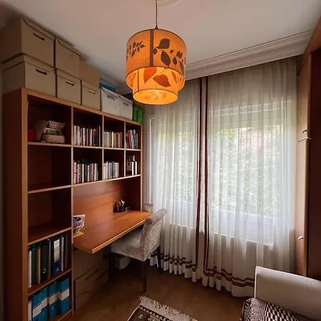 Cozy Flat W/ Bosphorus View & Jacuzzi *